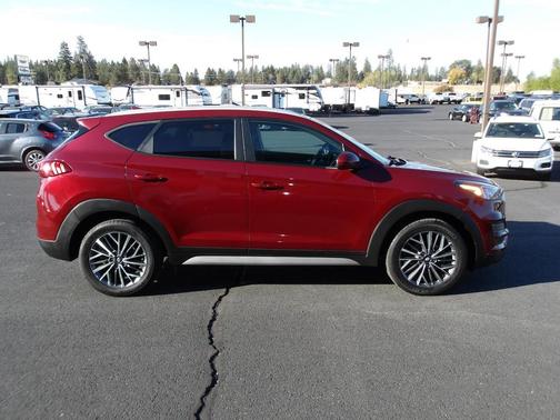 2019 Hyundai TUCSON SE