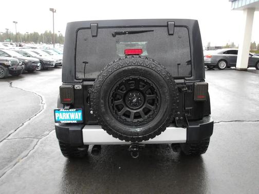 2011 Jeep Wrangler Unlimited Sahara
