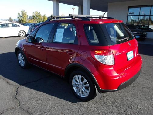 2013 Suzuki SX4 Convenience AWD