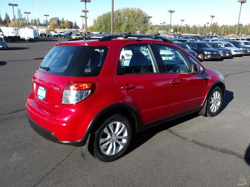 2013 Suzuki SX4 Convenience AWD