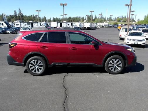 2021 Subaru Outback Premium