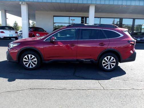 2021 Subaru Outback Premium
