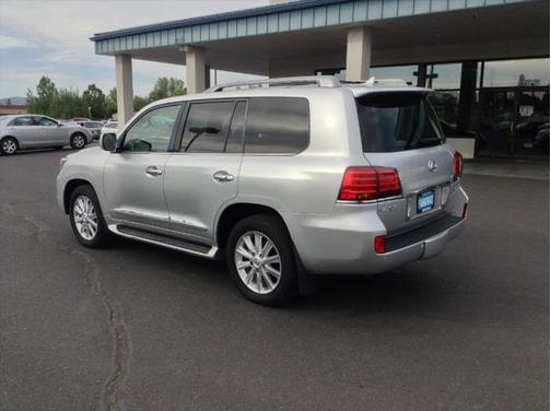 2009 Lexus LX 570 Base