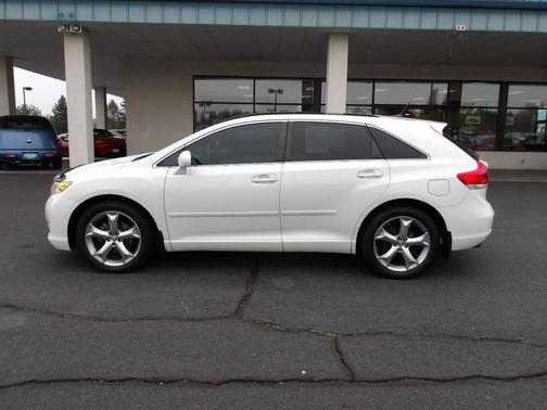 2009 Toyota Venza Base