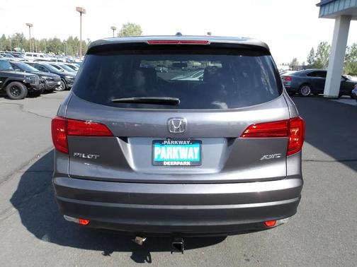 Gray 2017 Honda Pilot EX-L