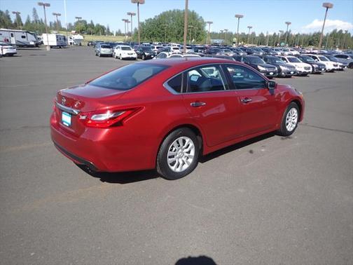 2016 Nissan Altima 2.5 SR