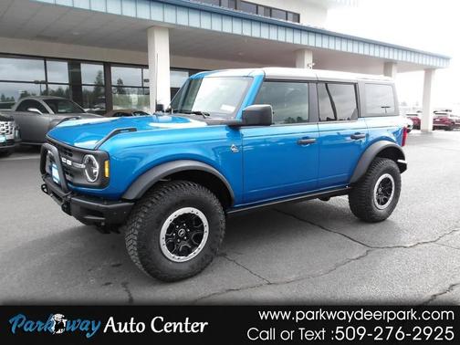 Blue 2022 Ford Bronco Black Diamond