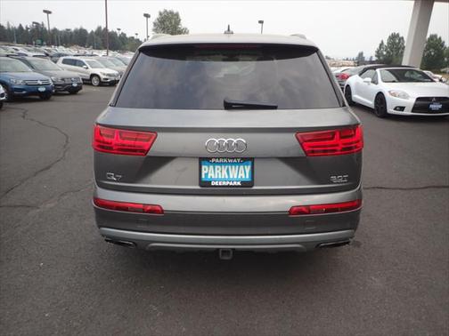 2017 Audi Q7 3.0T Premium