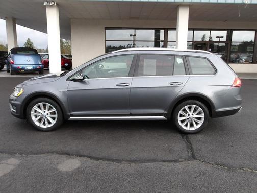 2017 Volkswagen Golf Alltrack TSI SEL