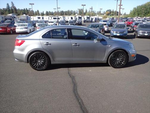 2012 Suzuki Kizashi SE CVT FWD