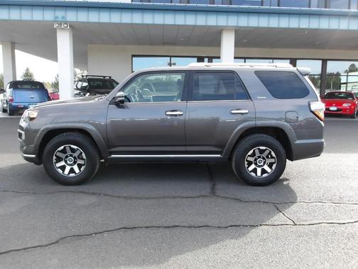 Gray 2015 Toyota 4Runner Limited