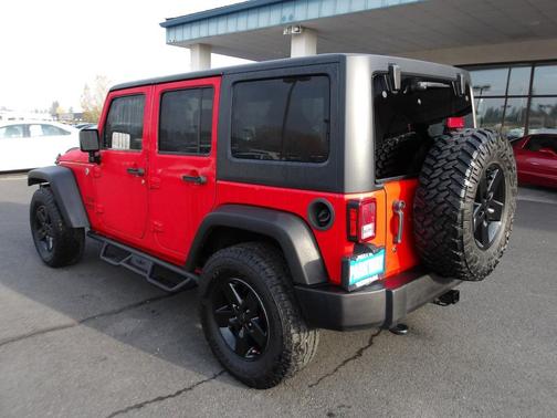 2015 Jeep Wrangler Unlimited Sport