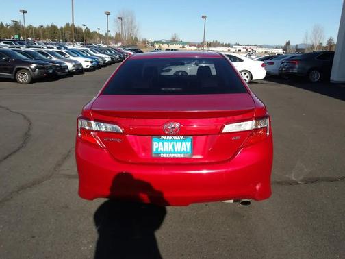 2014 Toyota Camry SE