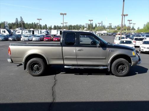 2003 Ford F-150 XLT SuperCab