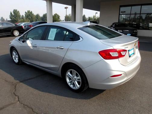 2016 Chevrolet Cruze LT Auto