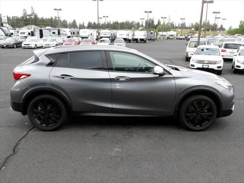 2018 INFINITI QX30 ESSENTIAL AWD