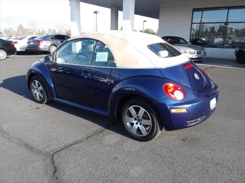 2006 Volkswagen New Beetle 2.5