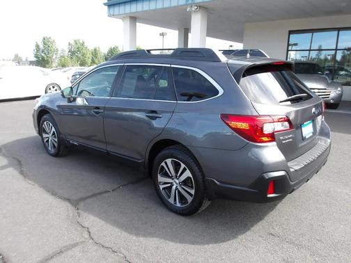 Gray 2018 Subaru Outback 2.5i Limited