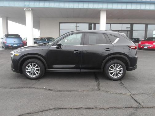 2023 Mazda CX-5 2.5 S Preferred Package