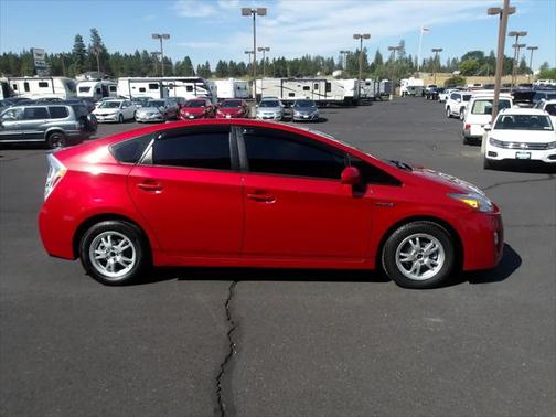 2010 Toyota Prius III