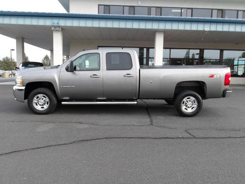 2008 Chevrolet Silverado 3500 LTZ Crew Cab