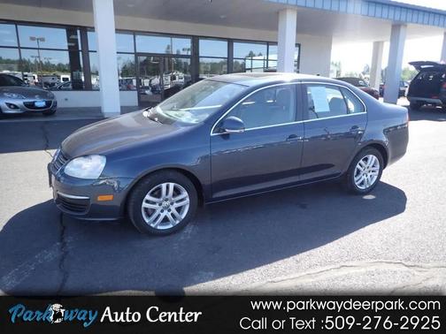 Gray 2009 Volkswagen Jetta TDI