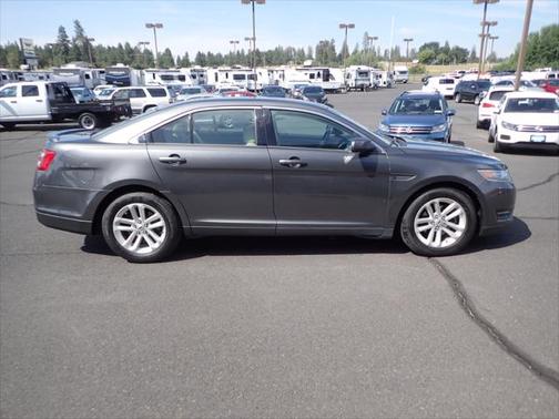 2015 Ford Taurus SEL FWD