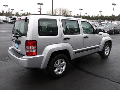 2010 Jeep Liberty Sport