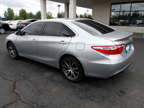 2016 Toyota Camry XSE