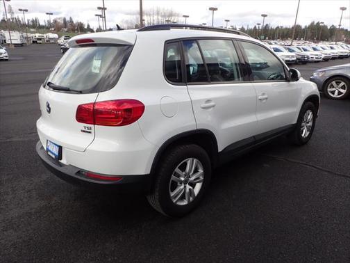 2016 Volkswagen Tiguan S
