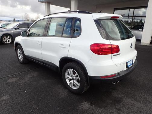 2016 Volkswagen Tiguan S