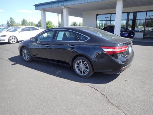 2013 Toyota Avalon XLE