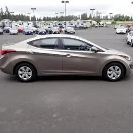 Brown 2016 Hyundai ELANTRA SE
