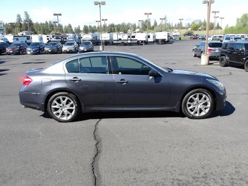 Gray 2012 INFINITI G37x Base