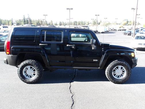 2006 Hummer H3 Base