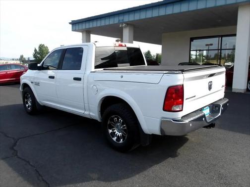 2014 RAM 1500 Outdoorsman 4x4 Crew Cab 5'7'' Box