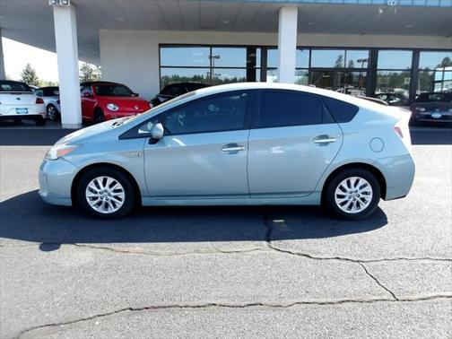 2014 Toyota Prius Plug-in Advanced