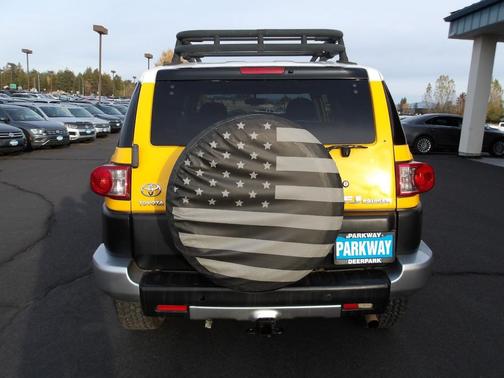 2007 Toyota FJ Cruiser Base