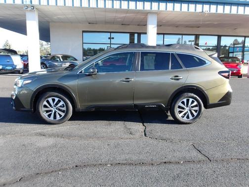 2021 Subaru Outback Premium