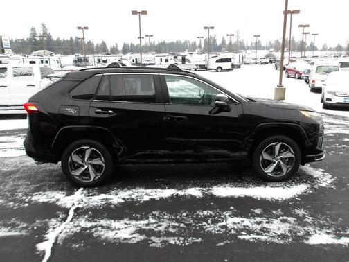 2023 Toyota RAV4 Prime SE