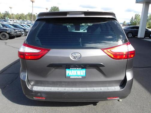 Gray 2015 Toyota Sienna LE
