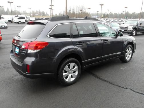 2011 Subaru Outback 3.6 R Limited