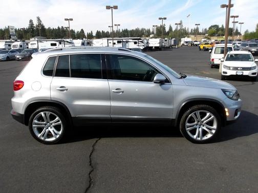 2012 Volkswagen Tiguan SEL