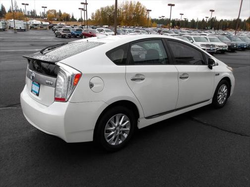 2013 Toyota Prius Plug-in Advanced