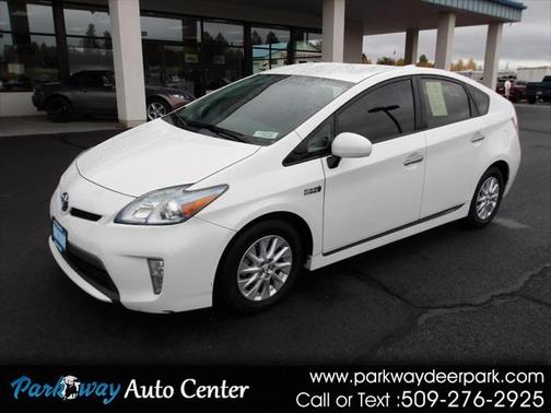 2013 Toyota Prius Plug-in Advanced