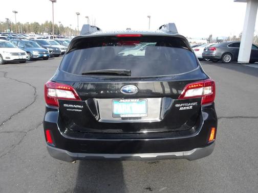 Black 2015 Subaru Outback 2.5i Limited