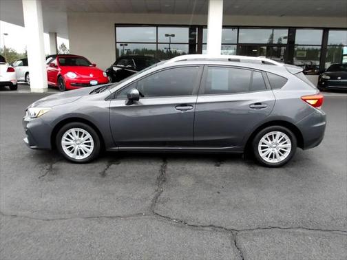 2018 Subaru Impreza 2.0i Premium
