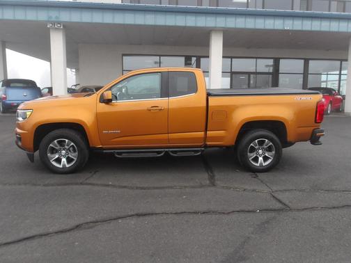 2017 Chevrolet Colorado LT