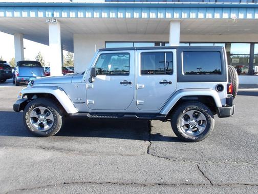 2018 Jeep Wrangler JK Unlimited Sahara