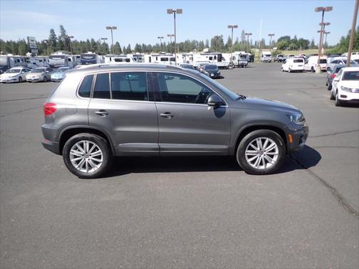2012 Volkswagen Tiguan SE